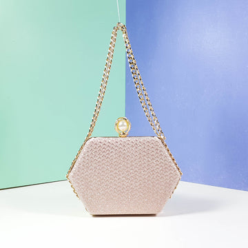 Hexa Chain Clutch Pink