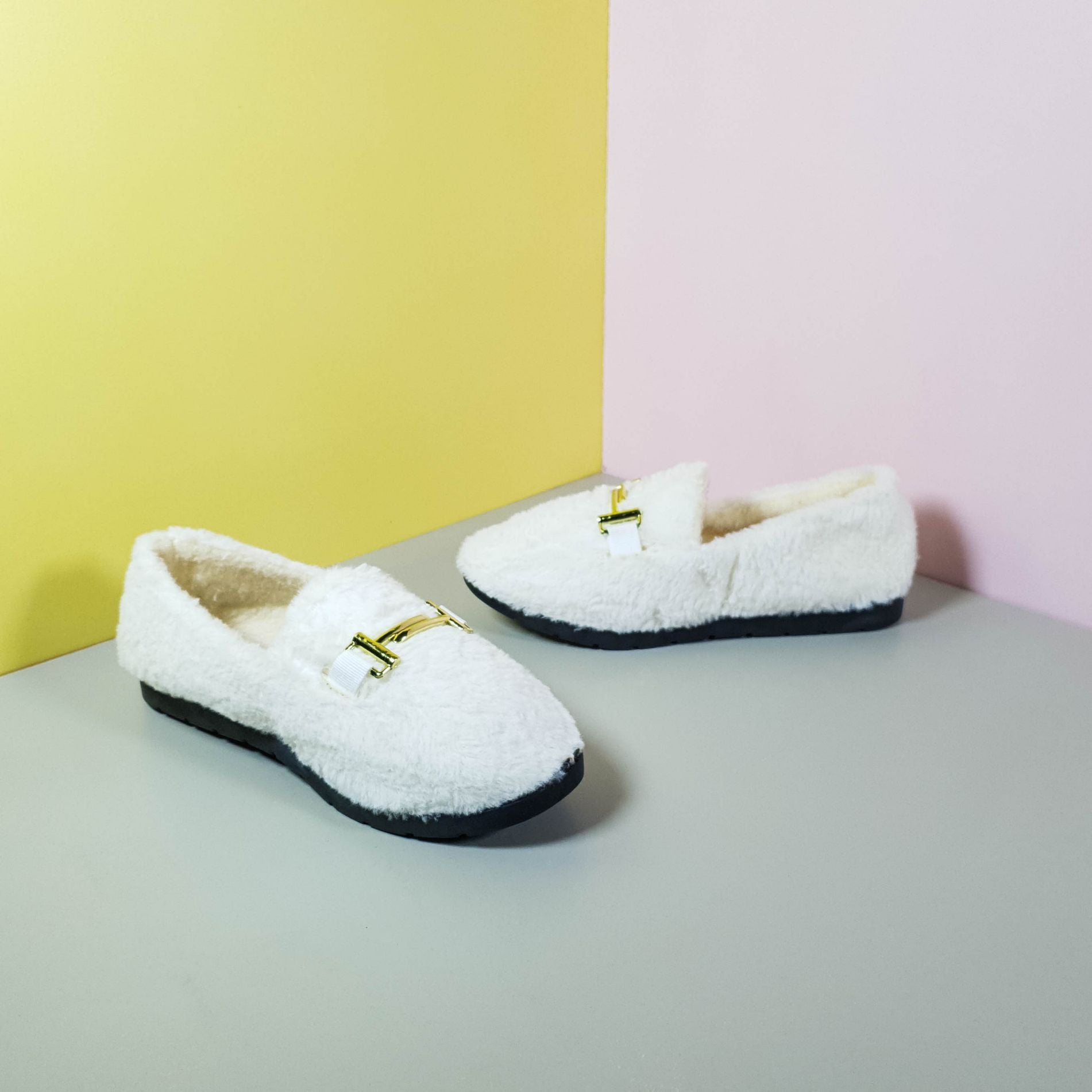 Cozy Fur Women Shoes White - toastitoes 