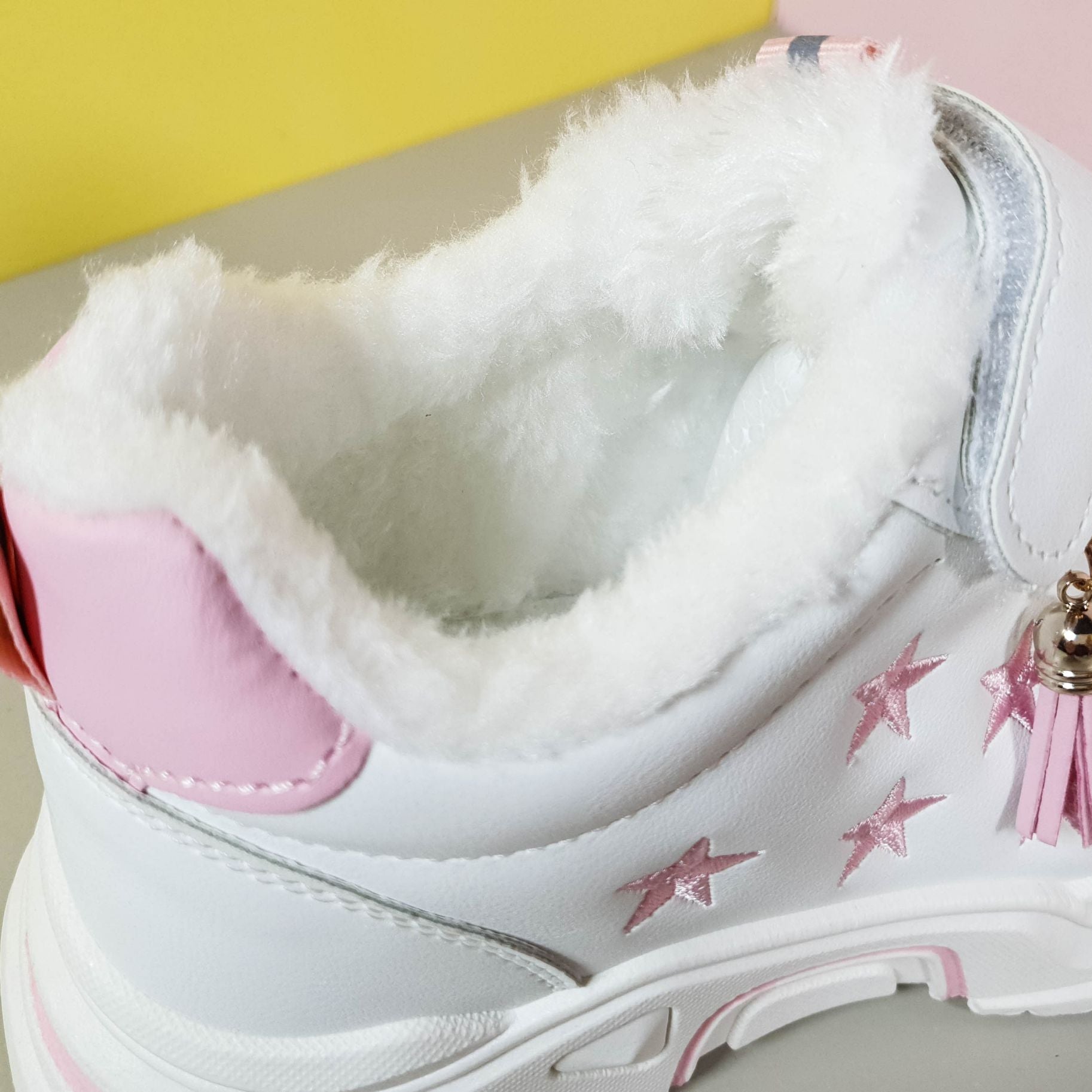 Super Cozy Fur Women Sneakers White - toastitoes 