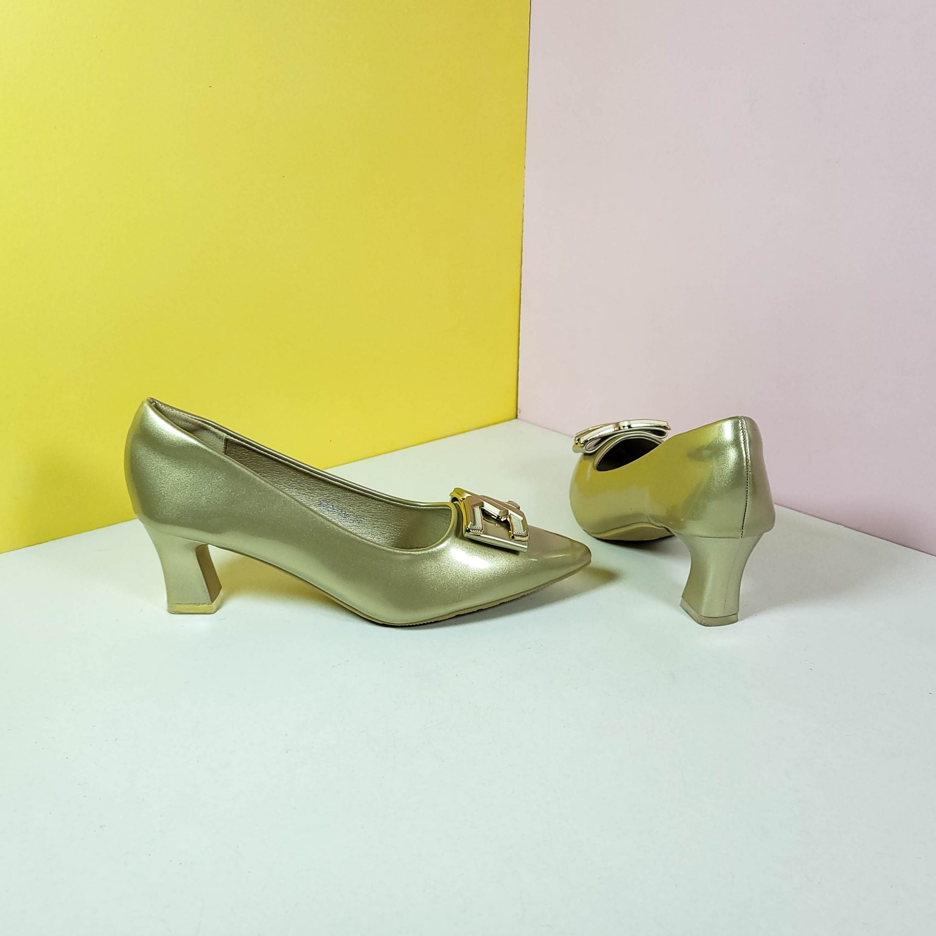 Spool Heel Court Shoes Gold - toastitoes 