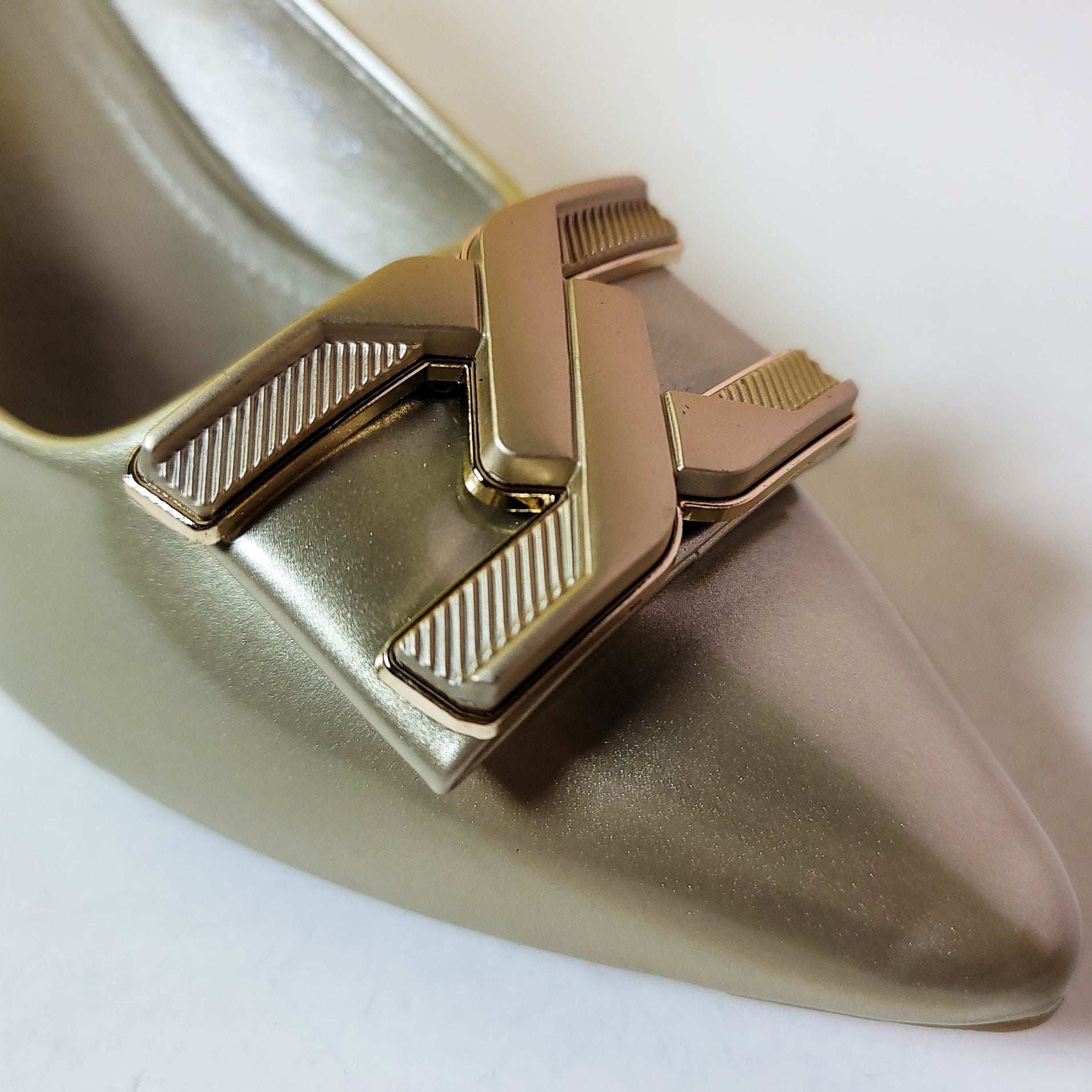 Spool Heel Court Shoes Gold - toastitoes 