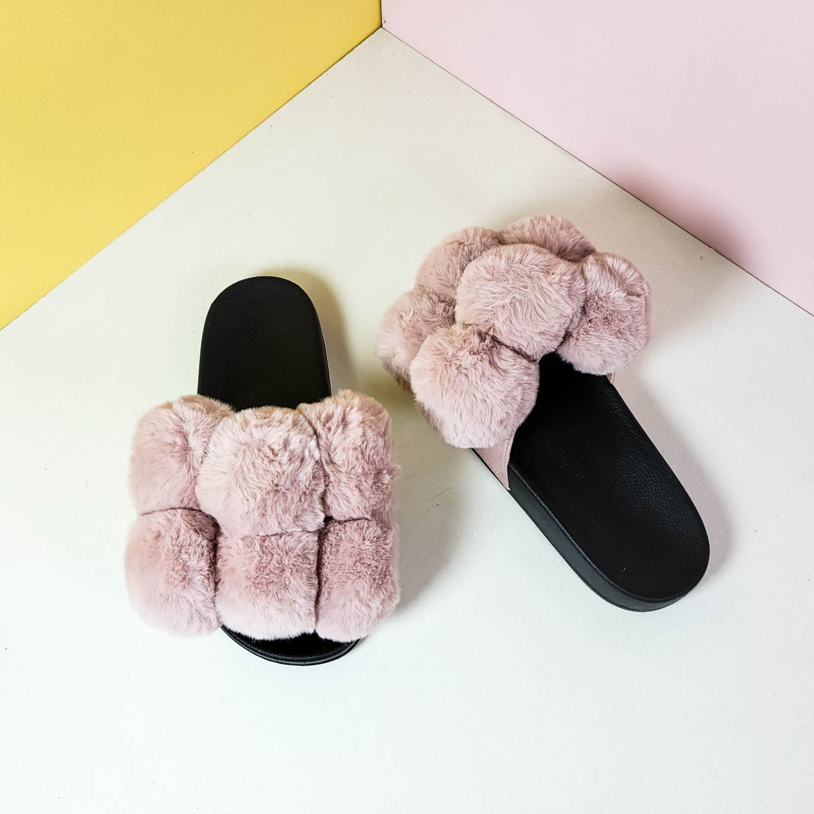 Summer Pom Pom Flip Flops Pink - toastitoes 