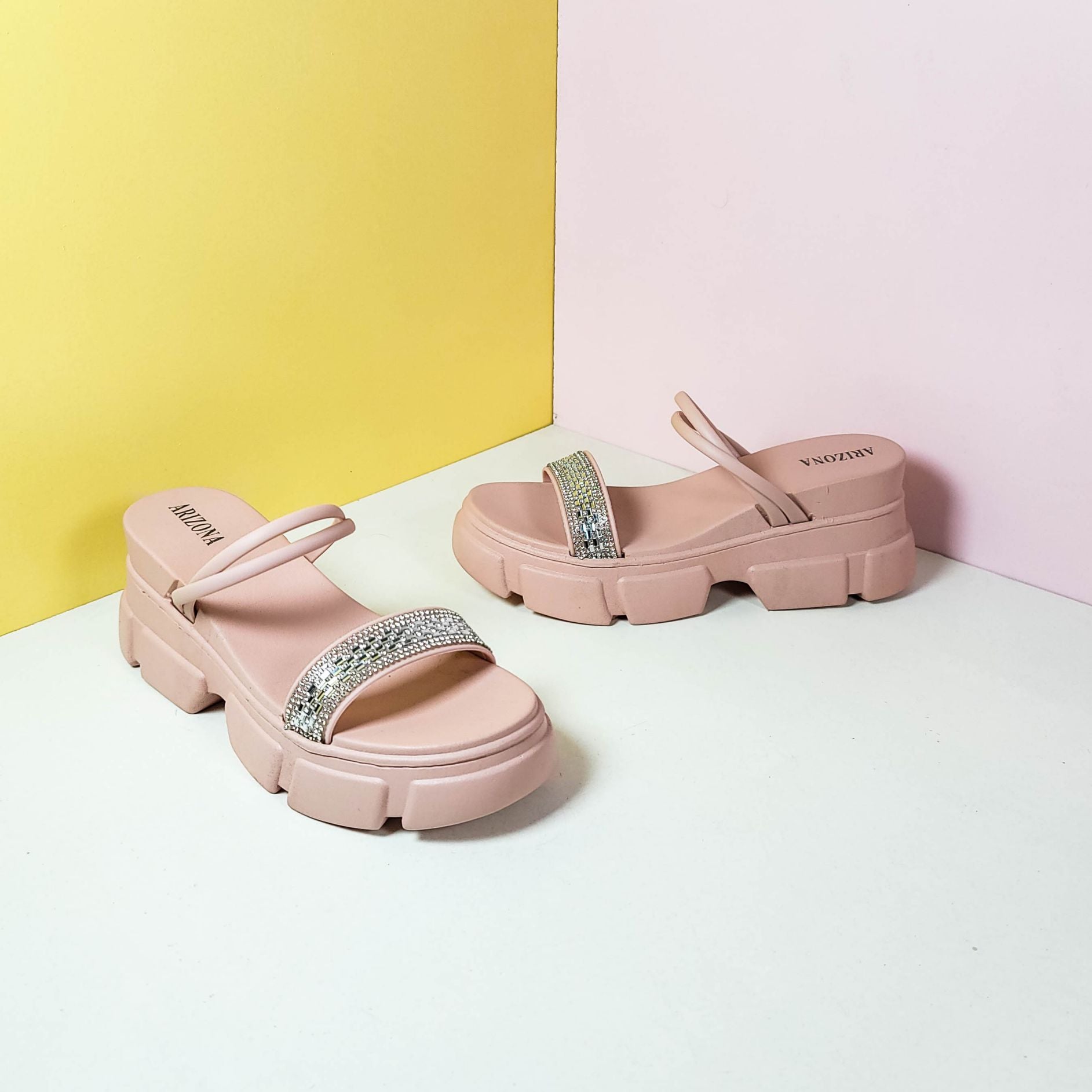 Chunky Sole Band Sandals/Slippers Pink - toastitoes 