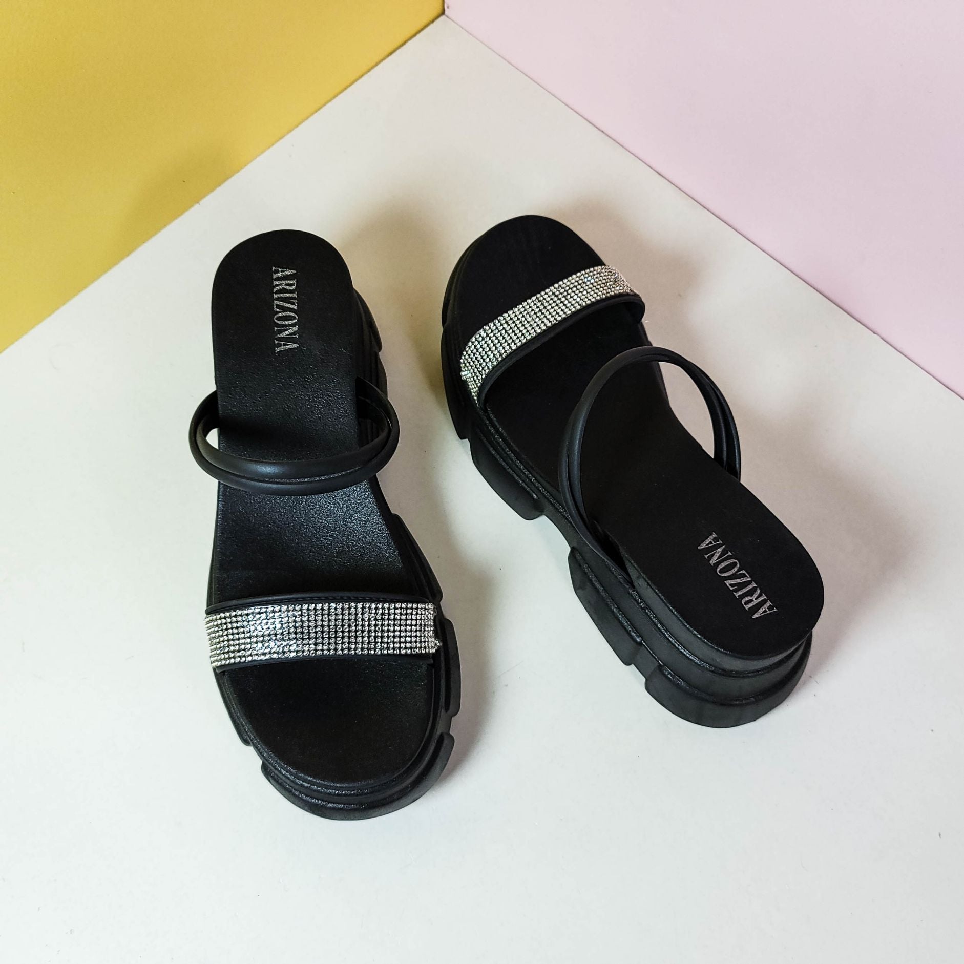 Chunky Sole Band Sandals/Slippers Black - toastitoes 