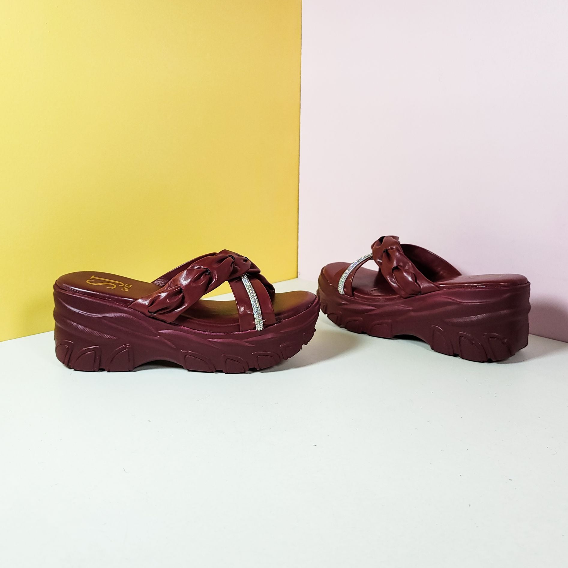 Chunky Sole Comfort Slippers Maroon - toastitoes 