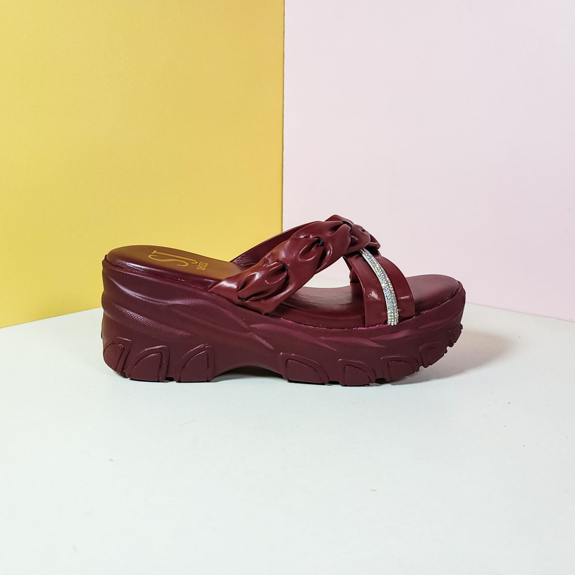 Chunky Sole Comfort Slippers Maroon - toastitoes 